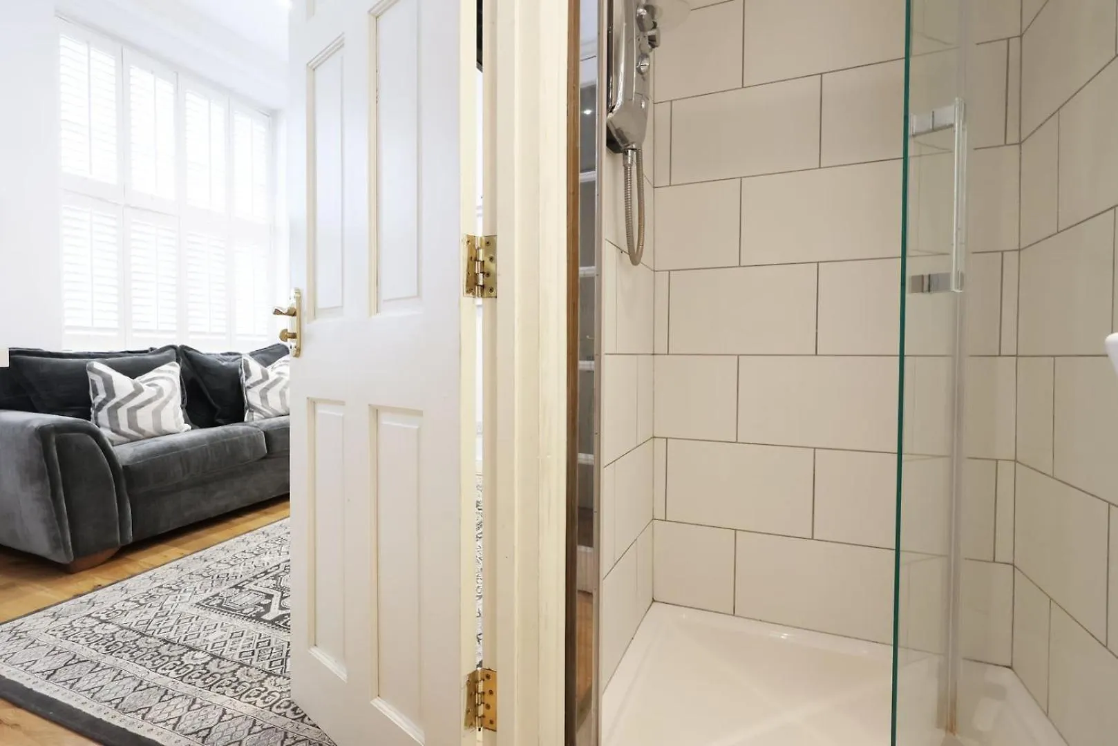 Cozy Bath Hideaway Serene Garden Escape Großbritannien